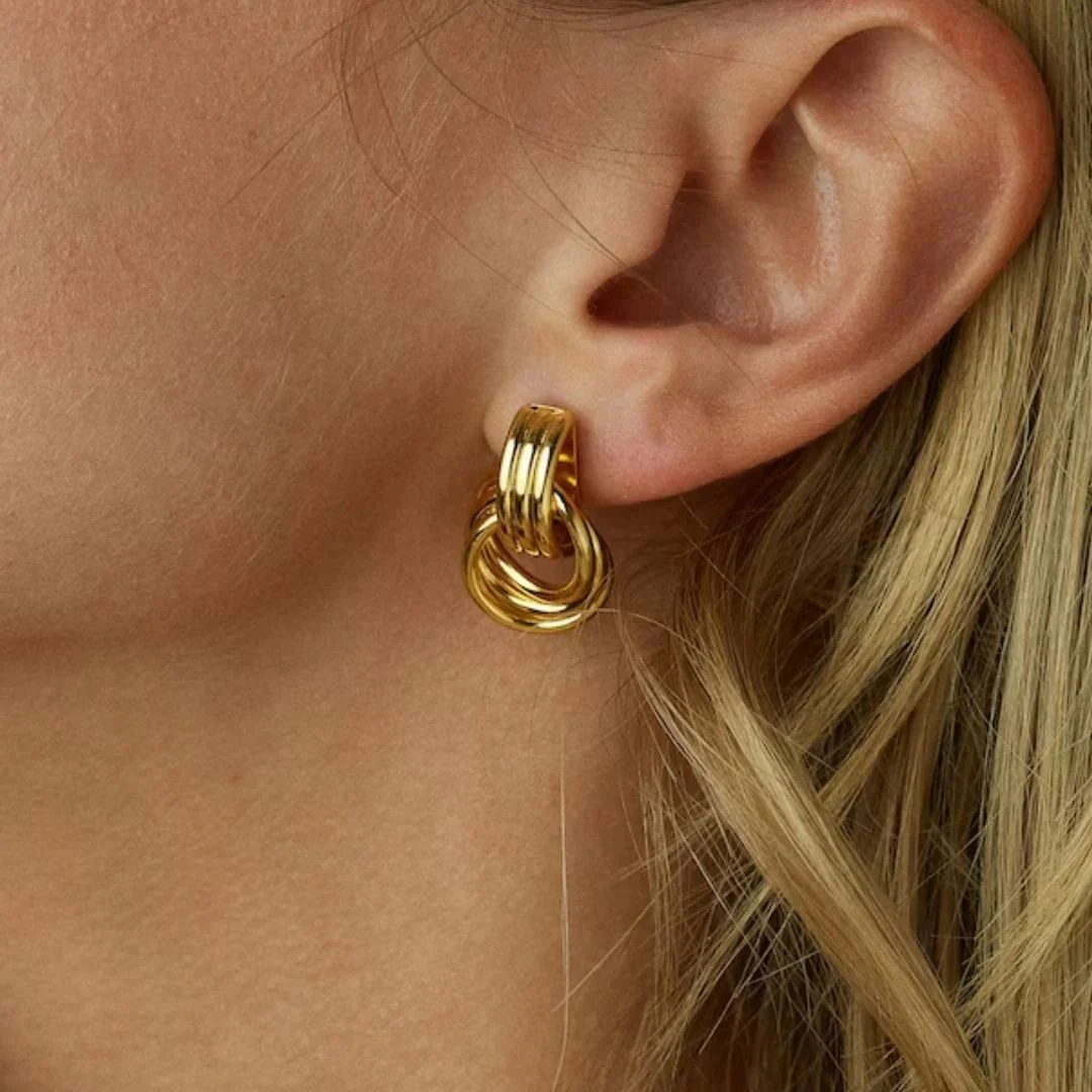 Elisabetta Layered Hoop Earrings - Image 4
