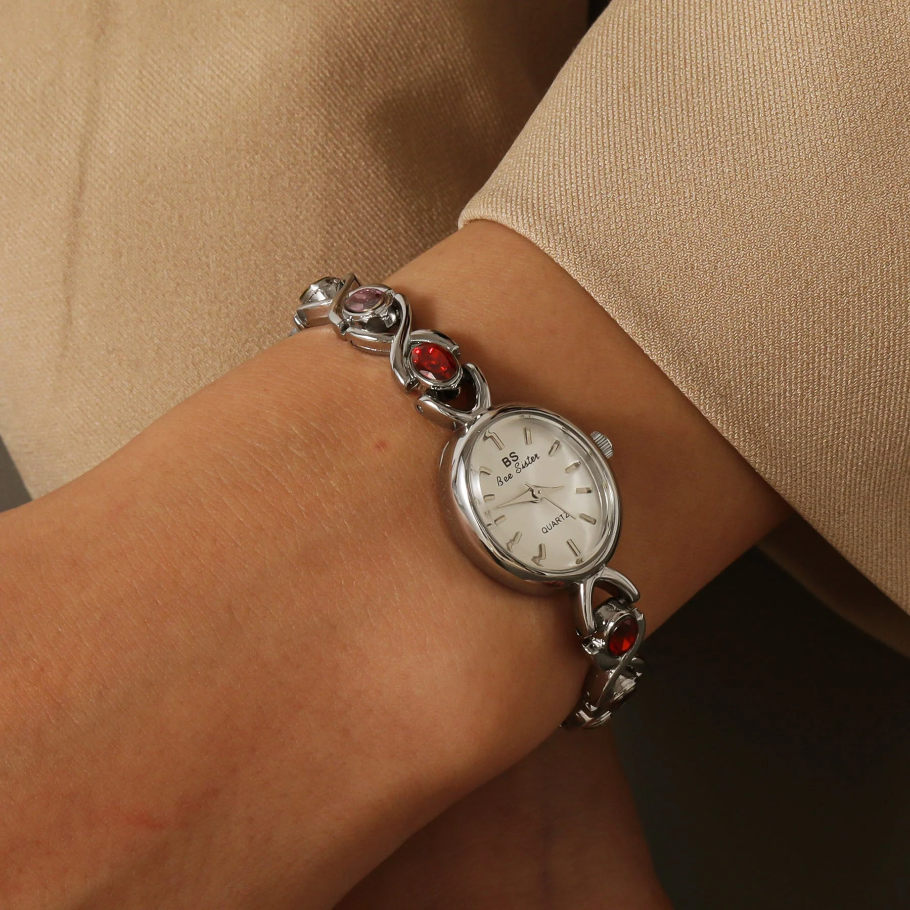 Grace Vintage Watch - Image 7