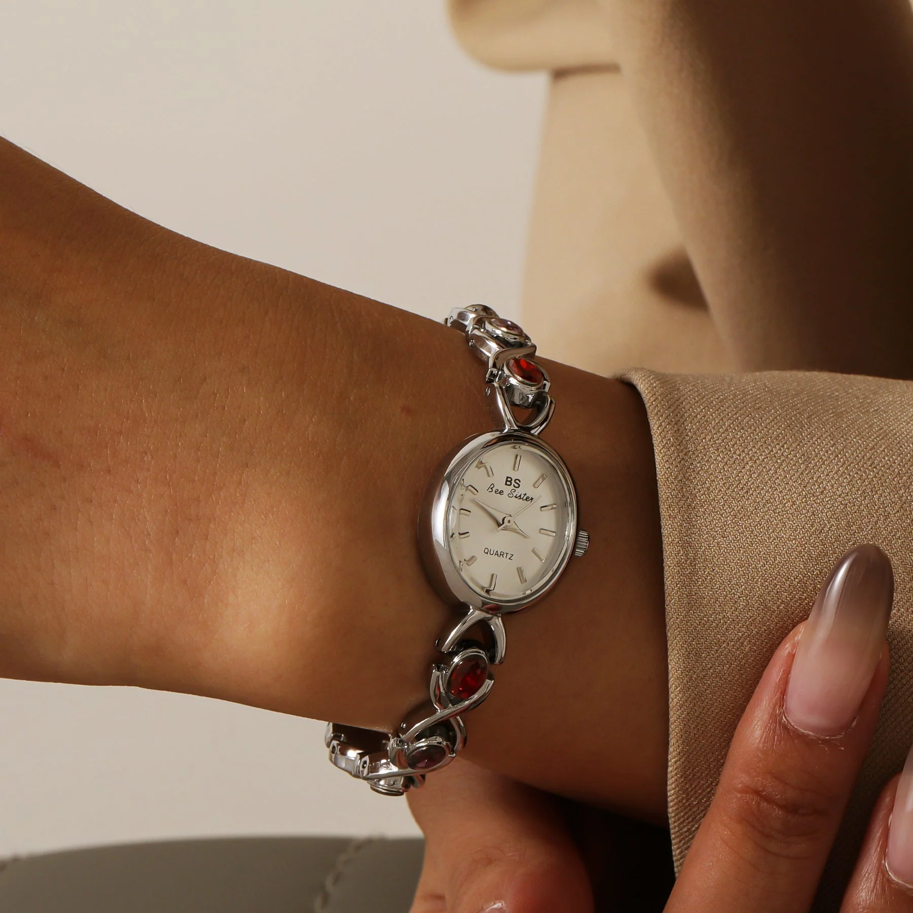 Grace Vintage Watch - Image 8