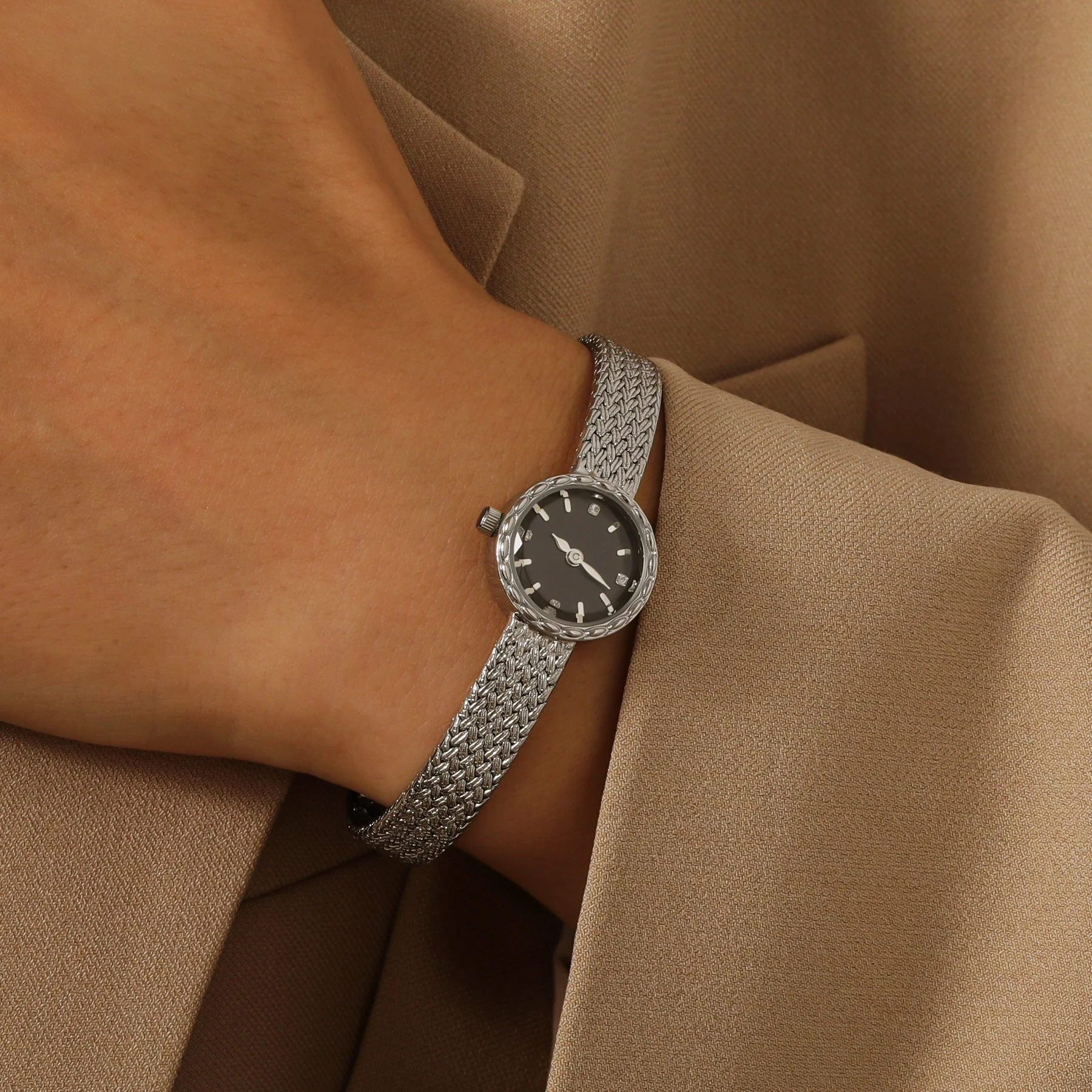 Heirloom Vintage Watch - Image 9