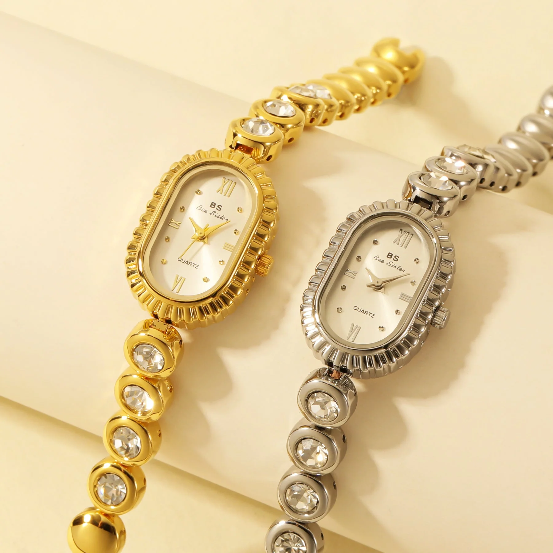 Hudson Dainty Vintage Watch - Image 3
