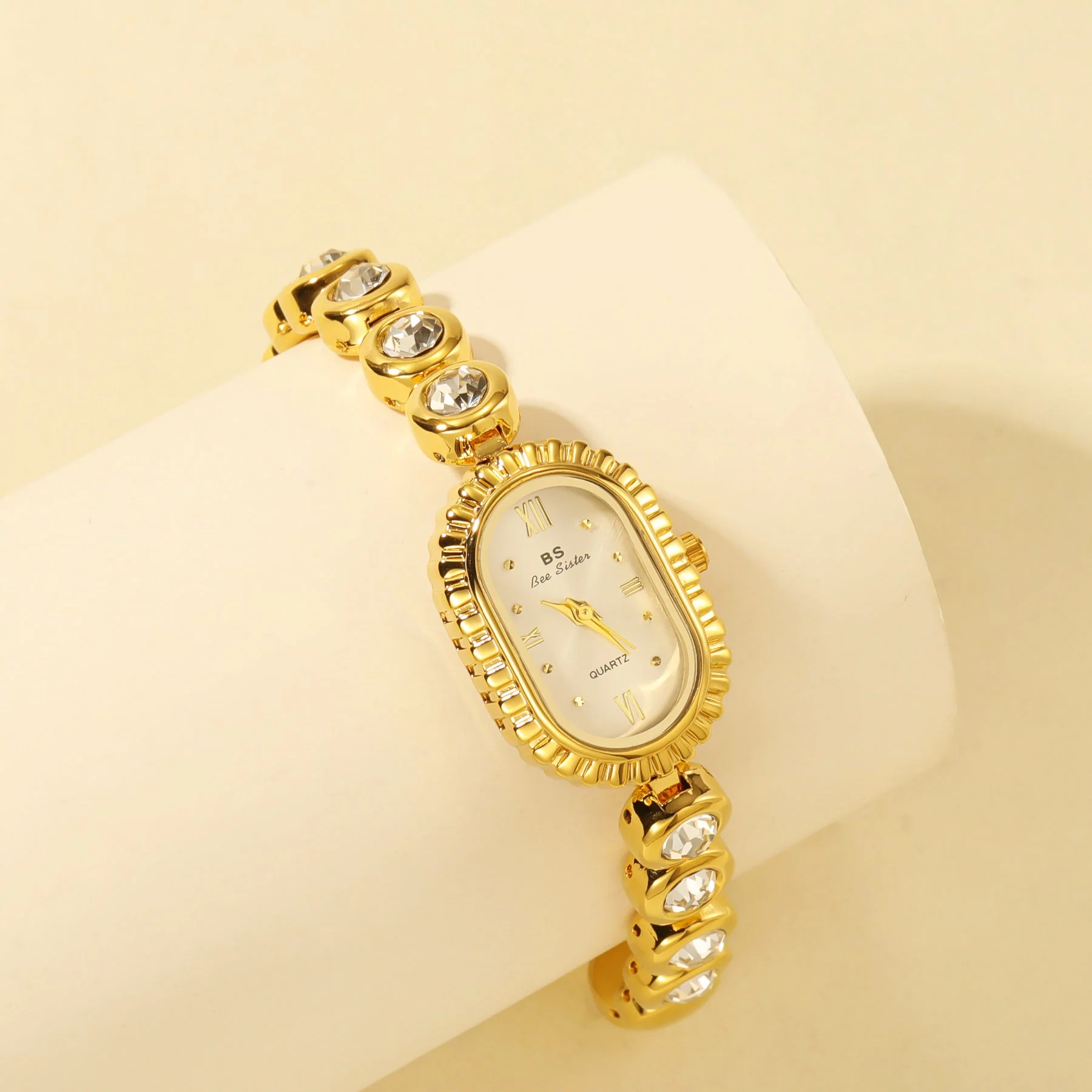 Hudson Dainty Vintage Watch - Image 4